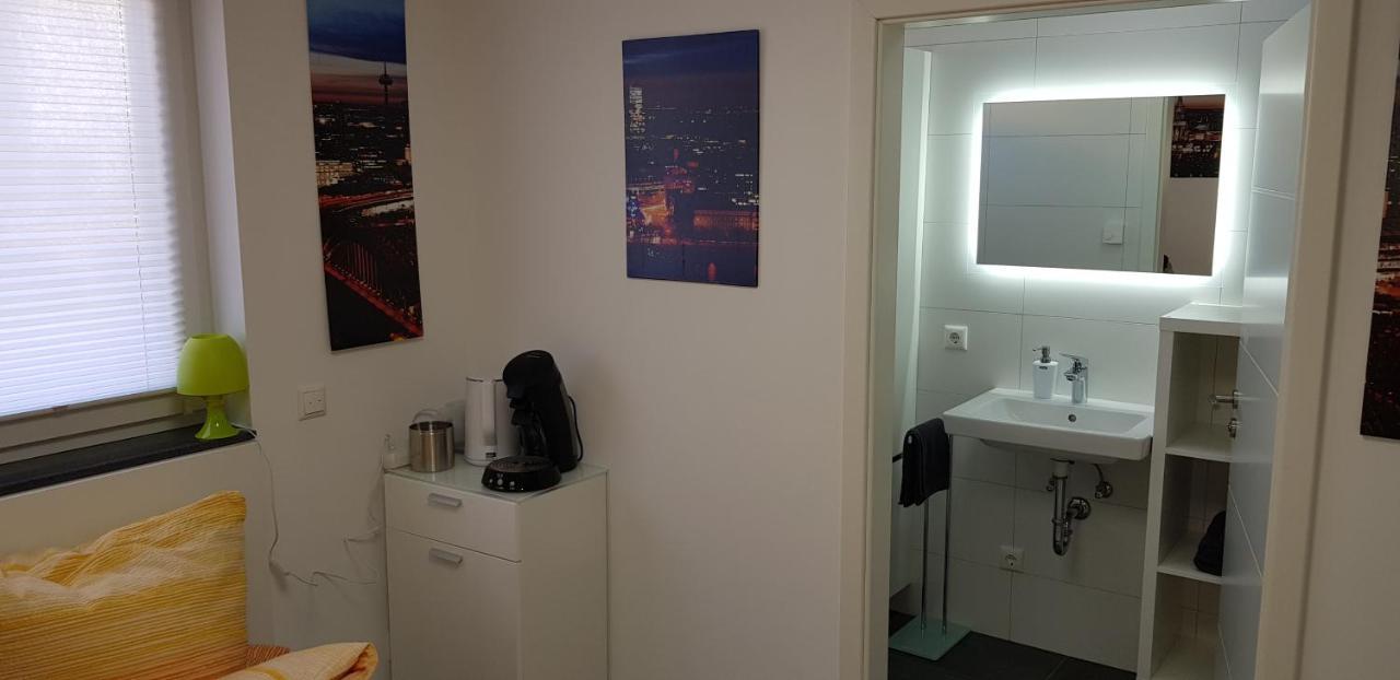 Apartamento Klein Und Fein Erftstadt Exterior foto